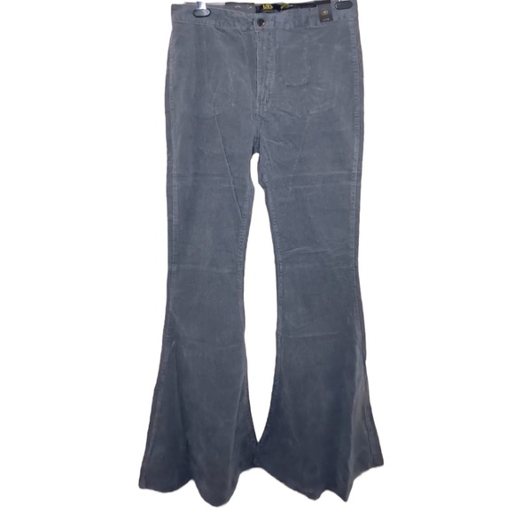 Lucky & Blessed Carson Grey Corduroy Flare Plus Size Jeans NEW Sizes: 16, 18, 20 - Picture 3 of 8